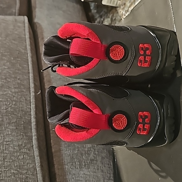 Air Jordan 9 Retro - Picture 3 of 8